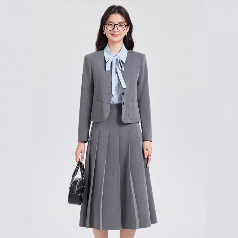 Gray Short Suit Set for Women  - Women Formal Wear For Interview 评论和价格